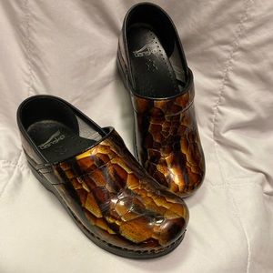 Dansko Animal Patent brown Gold Clogs